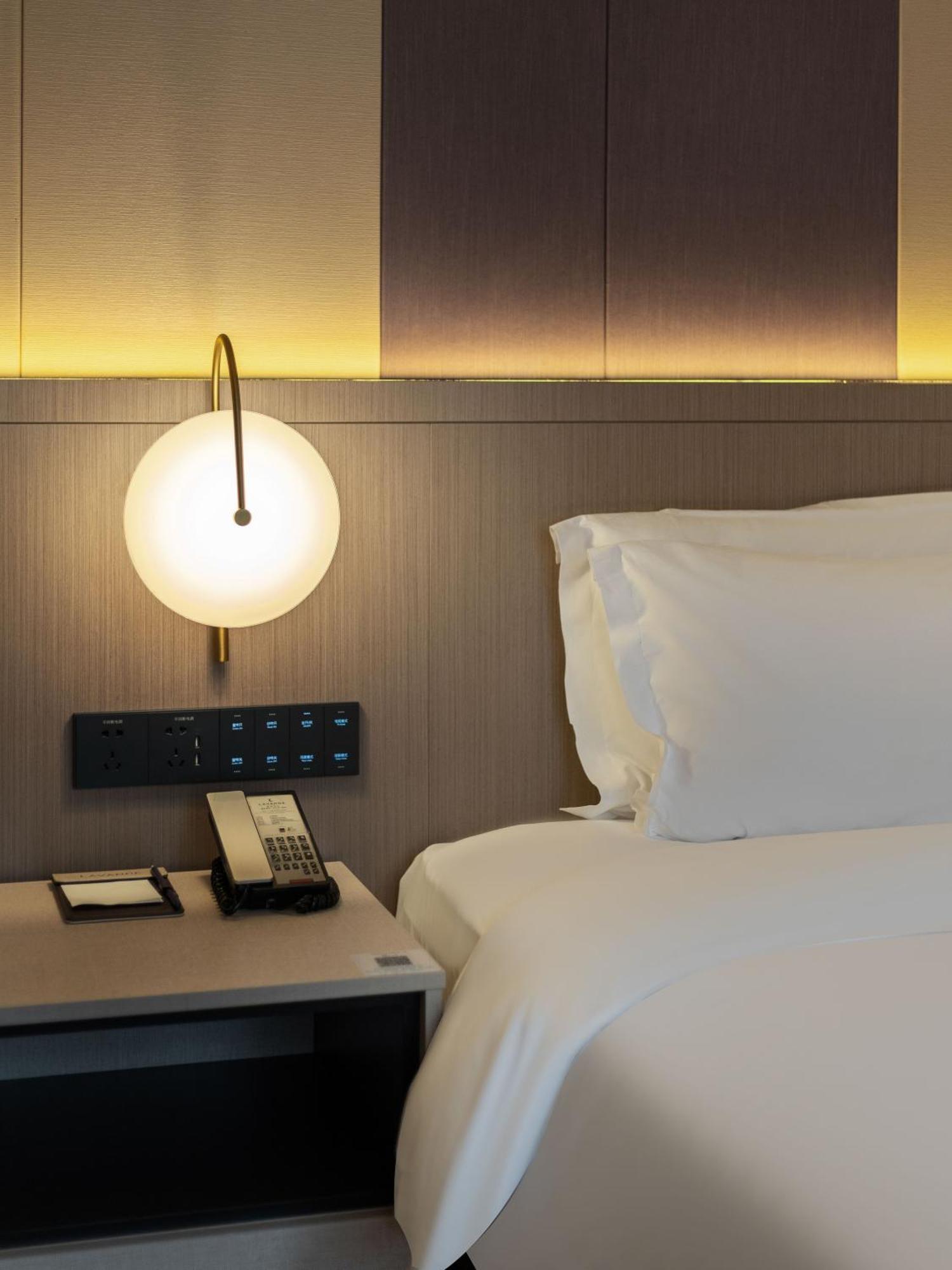 Lavande International Hotel Guangzhou Us Consulate General Guangzhou Grandview Plaza Branch - Free Shuttle Bus To Canton Fair Complex During Canton Fair Period & Free Vpn Internet Access Eksteriør bilde