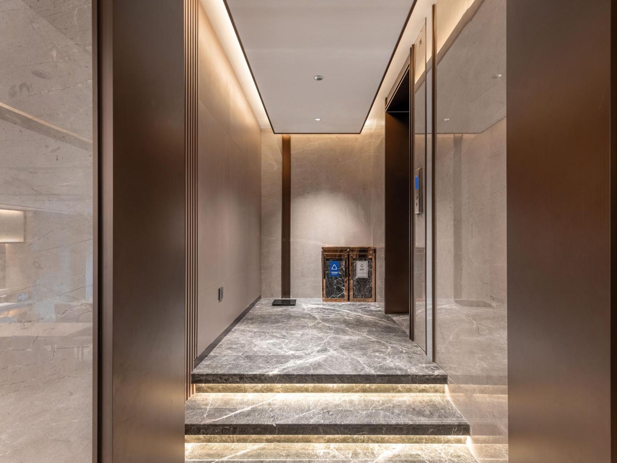 Lavande International Hotel Guangzhou Us Consulate General Guangzhou Grandview Plaza Branch - Free Shuttle Bus To Canton Fair Complex During Canton Fair Period & Free Vpn Internet Access Eksteriør bilde