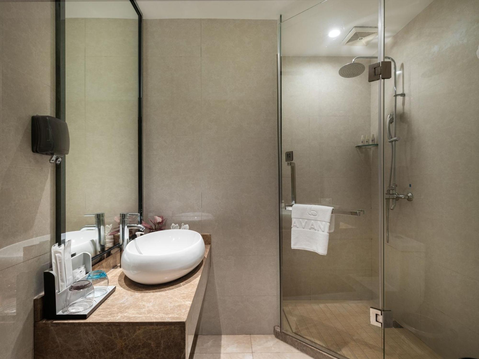 Lavande International Hotel Guangzhou Us Consulate General Guangzhou Grandview Plaza Branch - Free Shuttle Bus To Canton Fair Complex During Canton Fair Period & Free Vpn Internet Access Eksteriør bilde